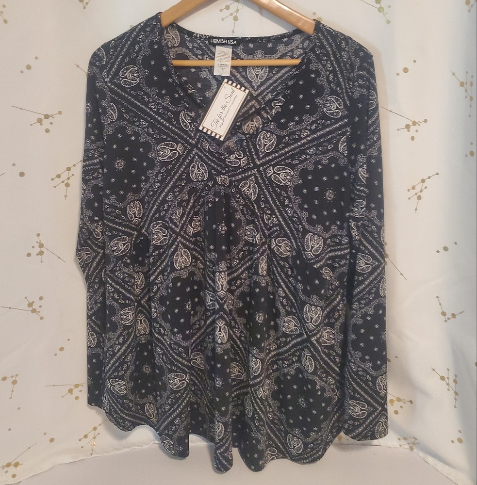 Avenue Dark Blue Paisley Blouse